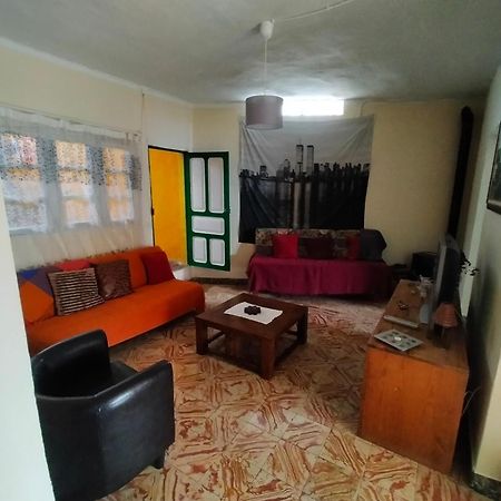 Casa Omaira Erese Villa Ruang foto